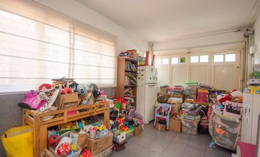 VENTA Casa con Jardín 5 ambientes, Olivos Golf