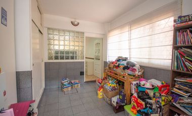 VENTA Casa con Jardín 5 ambientes, Olivos Golf