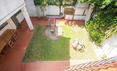 VENTA Casa con Jardín 5 ambientes, Olivos Golf