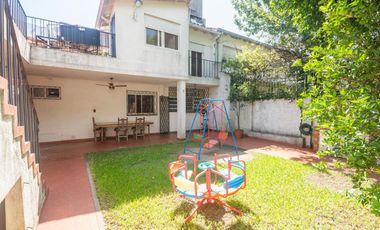 VENTA Casa con Jardín 5 ambientes, Olivos Golf