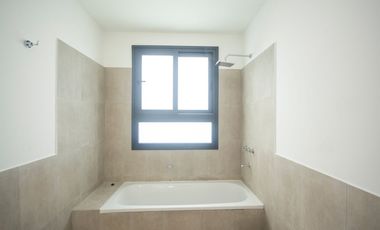 Casa 4 amb. a Estrenar, Bajo de San Isidro