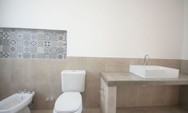 Casa 4 amb. a Estrenar, Bajo de San Isidro