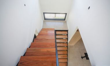 Casa 4 amb. a Estrenar, Bajo de San Isidro