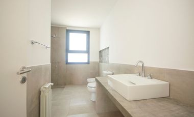 Casa 4 amb. a Estrenar, Bajo de San Isidro