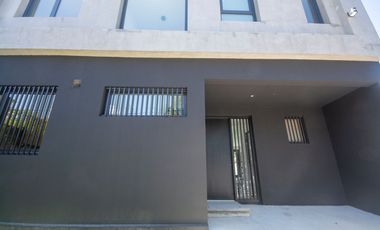 Casa 4 amb. a Estrenar, Bajo de San Isidro