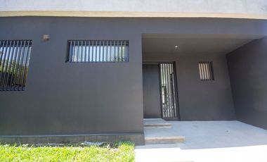 Casa 4 amb. a Estrenar, Bajo de San Isidro