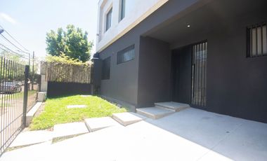 Casa 4 amb. a Estrenar, Bajo de San Isidro