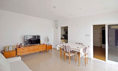 VENTA 2 AMB C/PATIO - CABALLITO - PLAZA IRLANDA