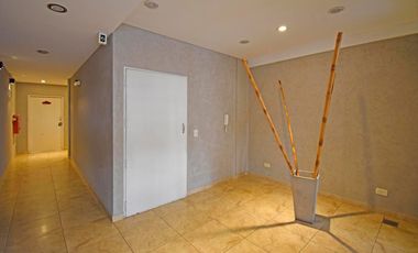 VENTA DEPARTAMENTO 2AMB C/ COCHERA EN CABALLITO