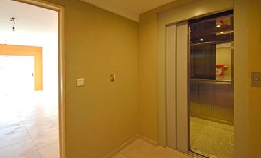 VENTA DEPARTAMENTO 2AMB C/ COCHERA EN CABALLITO