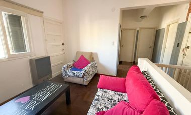 VENTA CASA 5 AMB CON DEPTO 3 AMB SOBRE MISMO LOTE