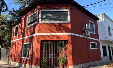 Casa en esquina s/ lote propio, Florida Vte. Lopez