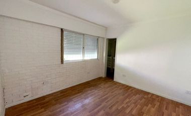 VENTA CASA DON TORCUATO 4 AMB PATIO Y PARRILLA
