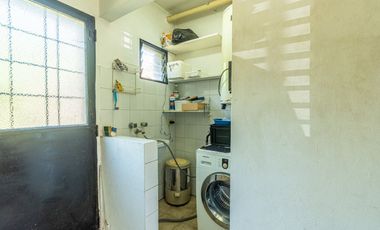 VENTA CASA 3 AMB EN HURLINGHAM C/ JARDÍN Y GARAGE
