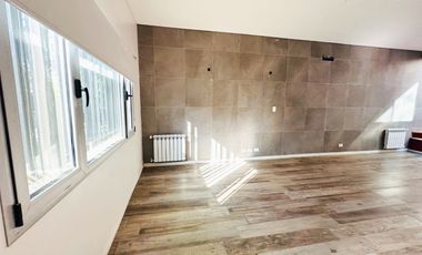Venta Casa a Estrenar 4 Amb Terraza y Cochera