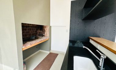 Venta Casa a Estrenar 4 Amb Terraza y Cochera