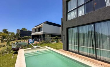 ALQUILER CASA 5 AMB CON MUELLE PROPIO VILLANUEVA