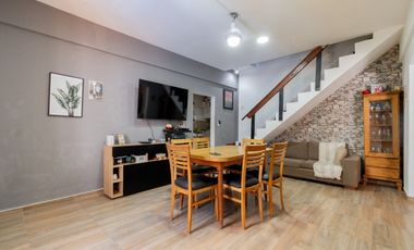 Venta PH 3 ambientes con patio en Caseros