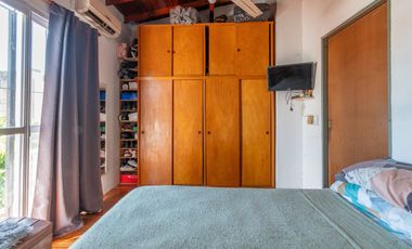 Venta PH 3 ambientes con patio en Caseros
