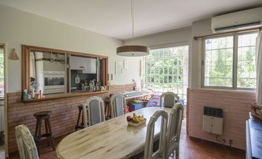 CASA EN VENTA EN FLORIDA SOBRE LOTE DE 450 M2