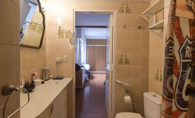 CASA EN VENTA EN FLORIDA SOBRE LOTE DE 450 M2