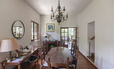 CASA EN VENTA EN FLORIDA SOBRE LOTE DE 450 M2