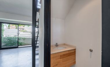 Venta Duplex 2 Amb. con balcón y cochera Nuñez