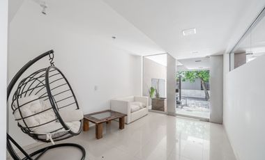 Venta Duplex 2 Amb. con balcón y cochera Nuñez