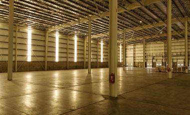 VENTA NAVE INDUSTRIAL TRIPLE AAA ZARATE