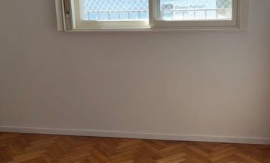 Venta departamento 4 ambientes mas dependencia