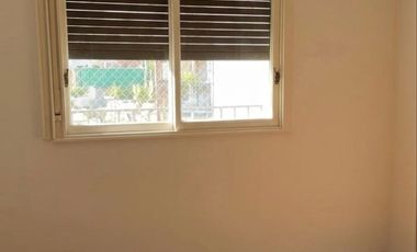 Venta departamento 4 ambientes mas dependencia