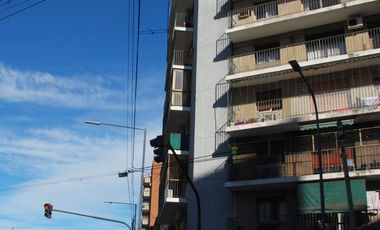 Venta departamento 4 ambientes mas dependencia