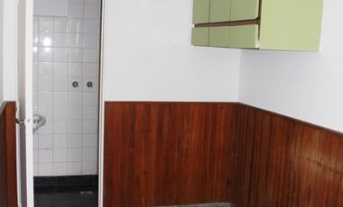 Venta departamento 4 ambientes mas dependencia