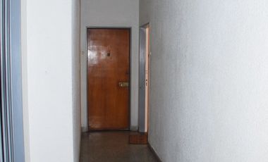 Venta departamento 4 ambientes mas dependencia