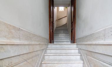 Hermoso PH Super Luminoso con Terraza y parrilla!