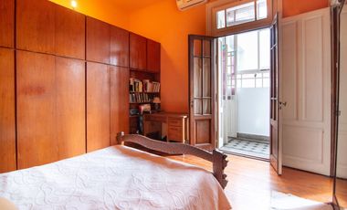 Hermoso PH Super Luminoso con Terraza y parrilla!