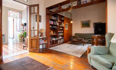 Hermoso PH Super Luminoso con Terraza y parrilla!