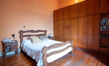 Hermoso PH Super Luminoso con Terraza y parrilla!