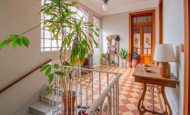 Hermoso PH Super Luminoso con Terraza y parrilla!