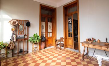 Hermoso PH Super Luminoso con Terraza y parrilla!