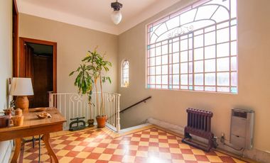 Hermoso PH Super Luminoso con Terraza y parrilla!