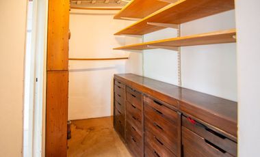 Hermoso PH Super Luminoso con Terraza y parrilla!