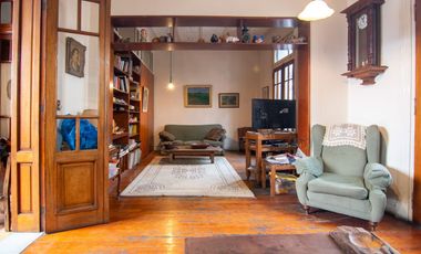 Hermoso PH Super Luminoso con Terraza y parrilla!