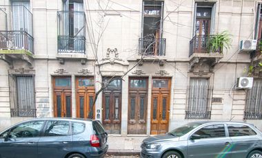 Hermoso PH Super Luminoso con Terraza y parrilla!