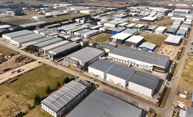 ALQUILER GALPON A ESTRENAR POLO EZEIZA