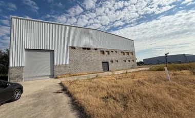 ALQUILER GALPON A ESTRENAR POLO EZEIZA