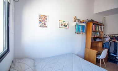 Venta Ph triplex de 4 amb. + play , patio y coch.