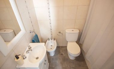 Venta Ph triplex de 4 amb. + play , patio y coch.