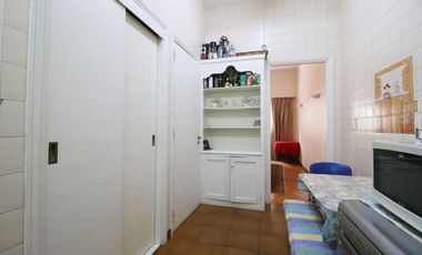 Venta Depto 5 ambientes Recoleta - Parera al 100