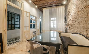 VENTA  - CASA  4 DORM.  BAJO VTE. LOPEZ CON PILETA